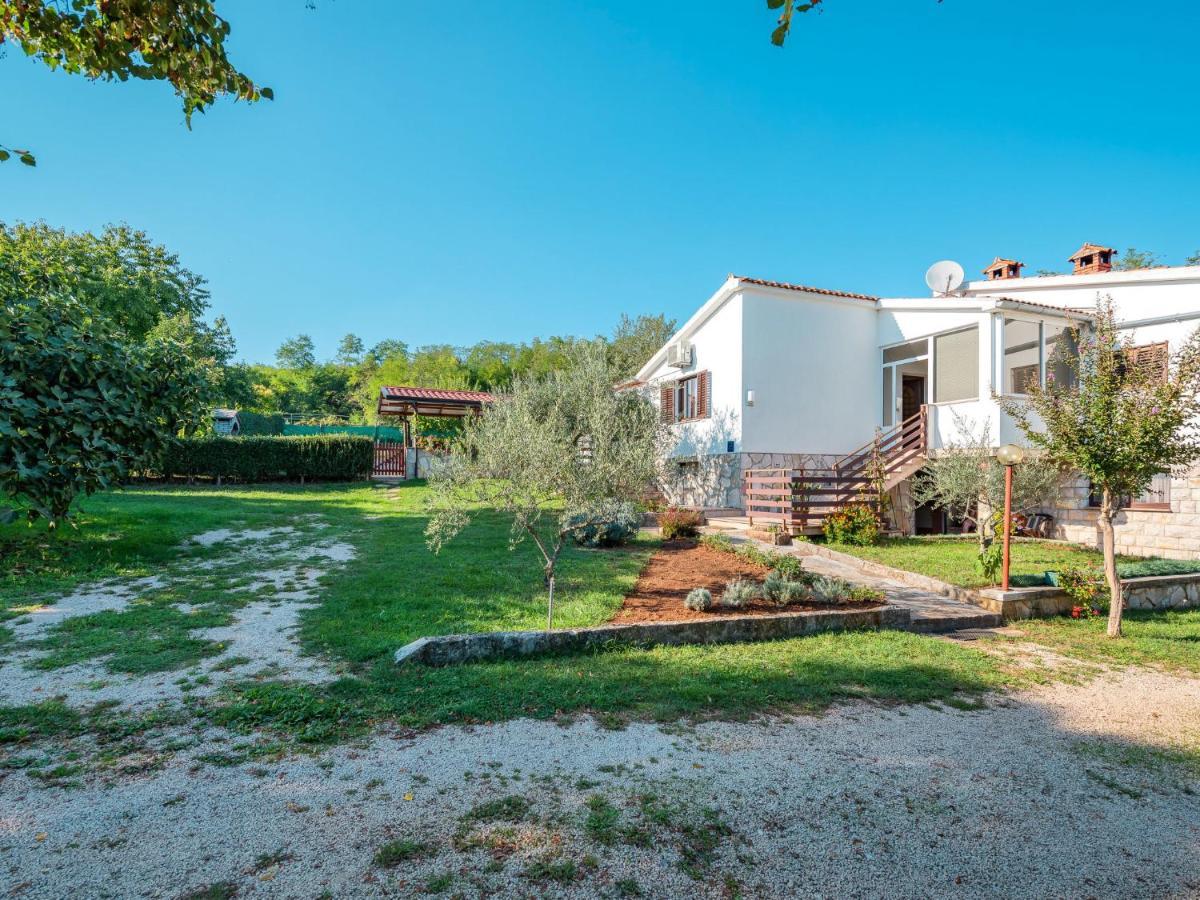 Holiday Home Hacienda - Pzn316 By Interhome Tinjan Exterior foto